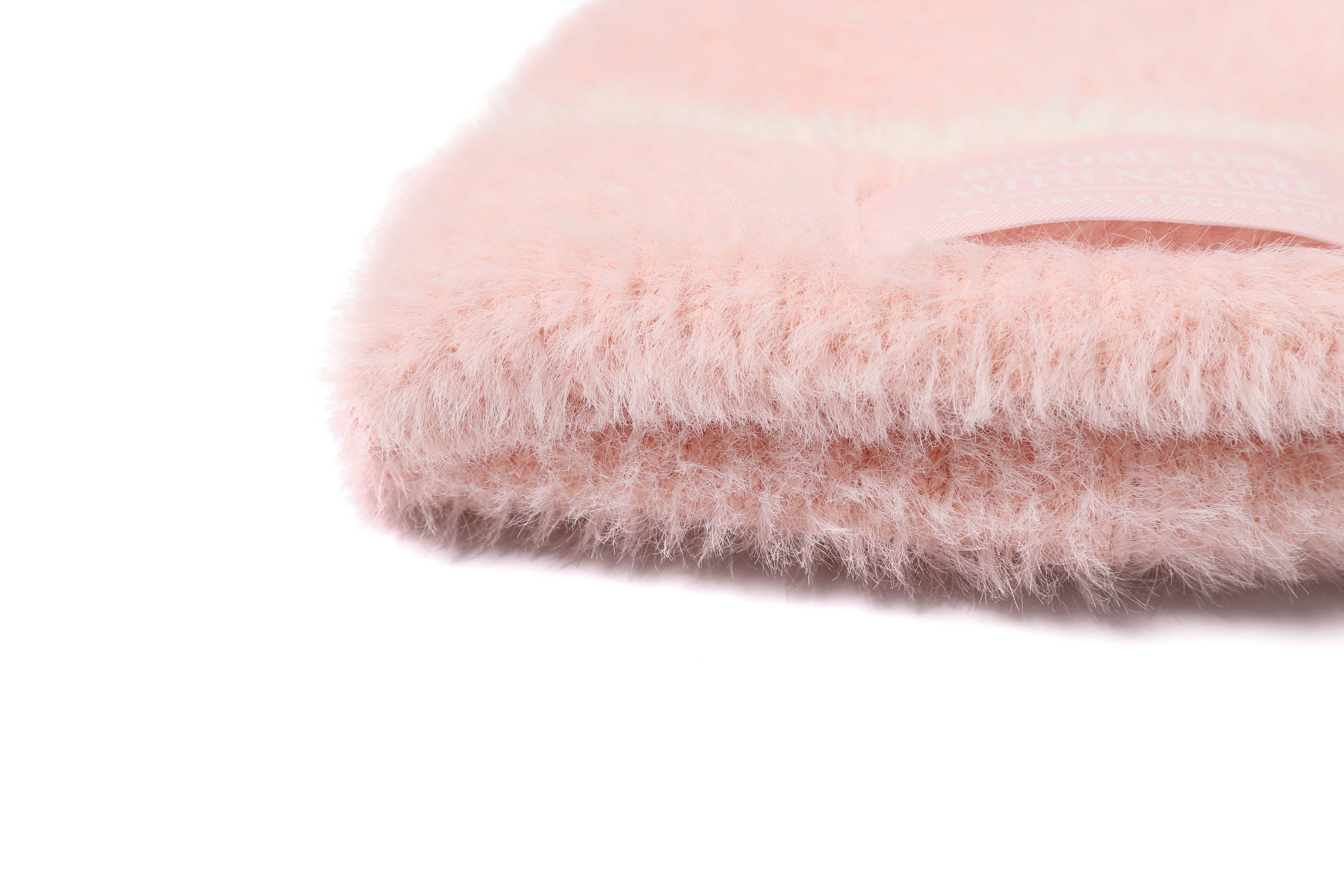 ANGORA BEANIE PINK