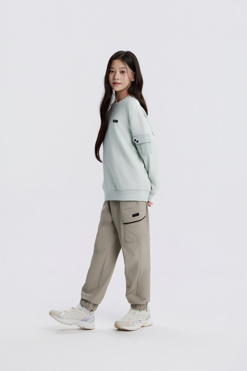 KIDS ADVENTURE MANATEE WOVEN TRAINING JOGGER PANTS GRAY BEIGE