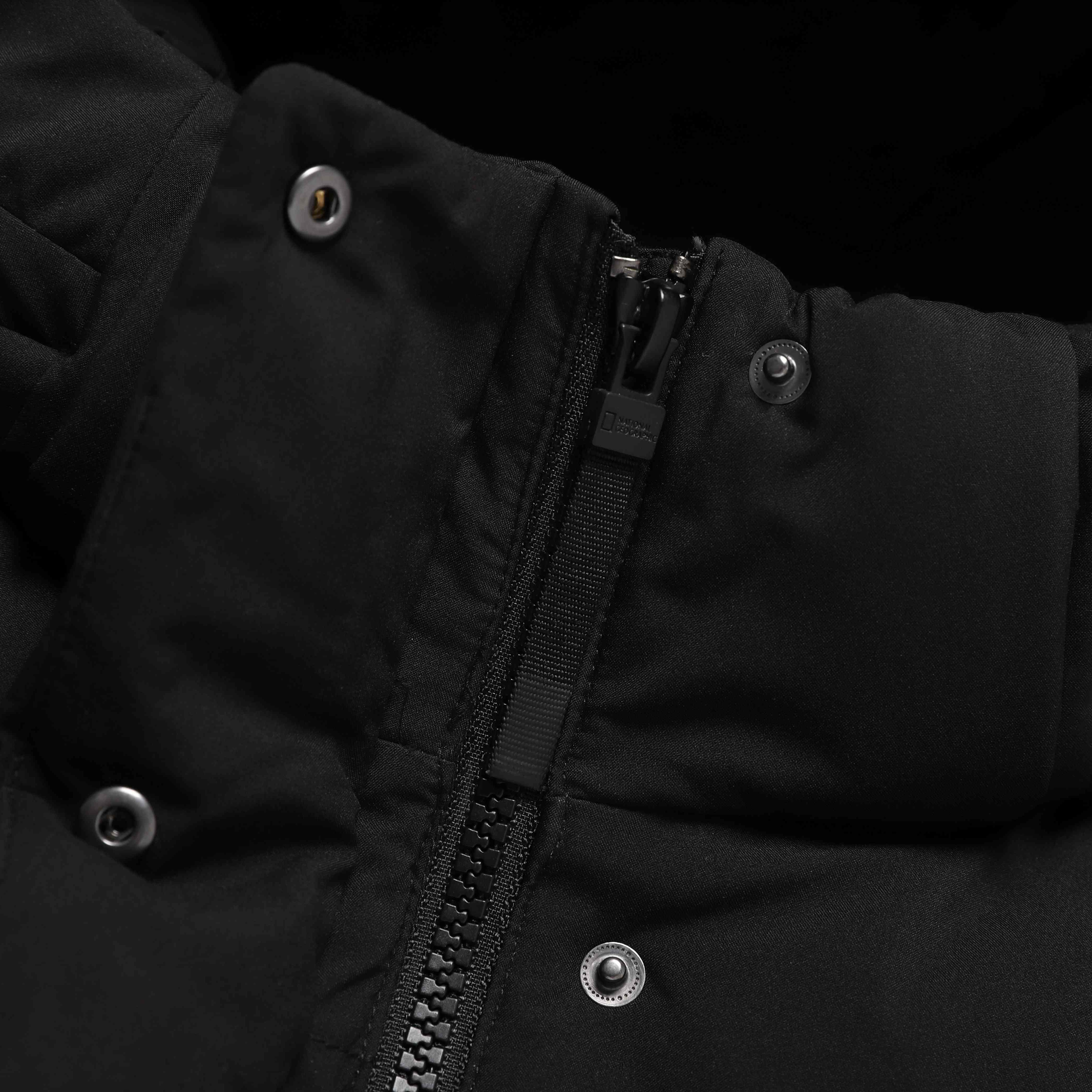 WOMEN MID-LENGTH DETACHABLE HOOD GOOSE DOWN JUMPER BLACK