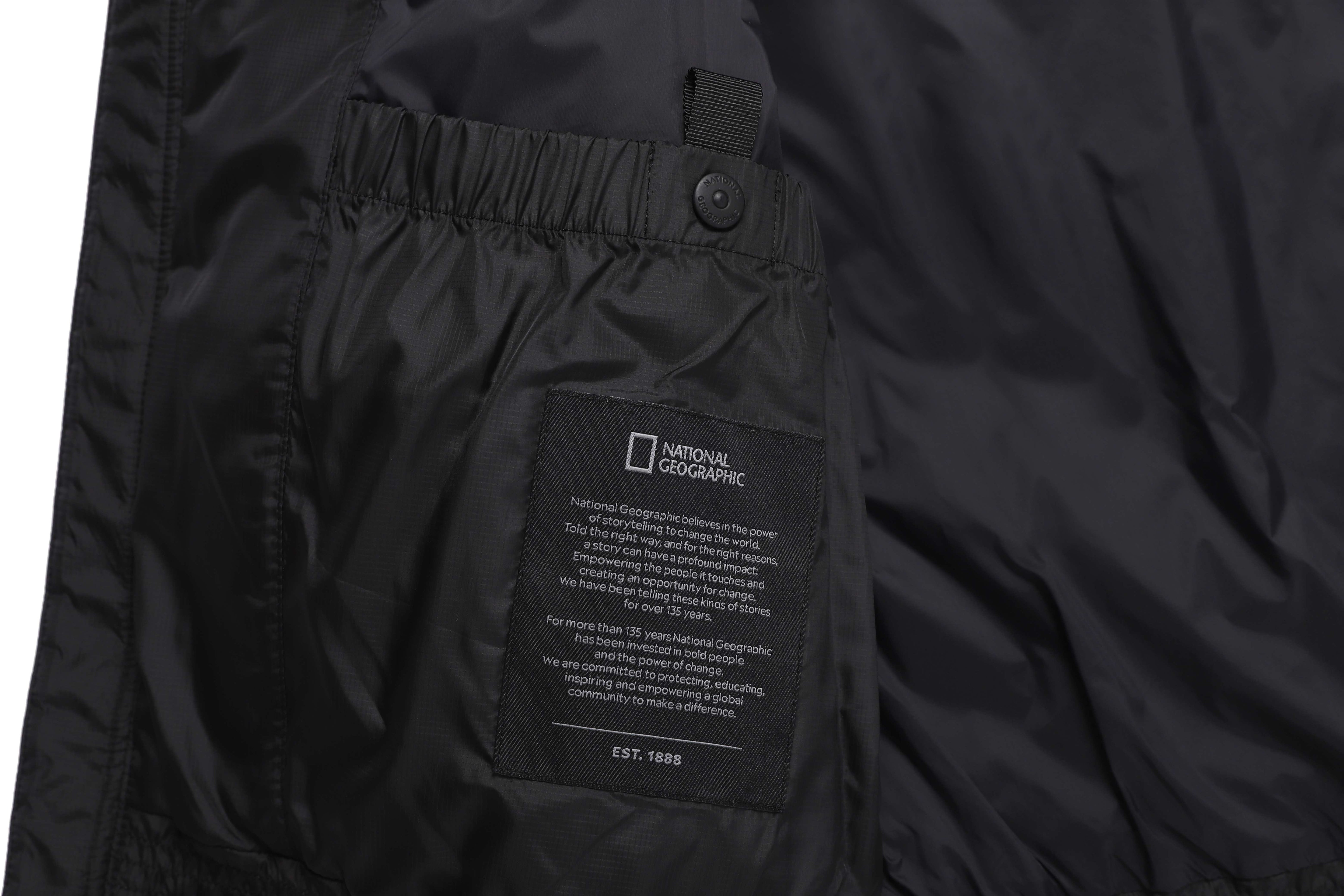 EIRA HIGH-NECK GOOSE DOWN VEST HITAM