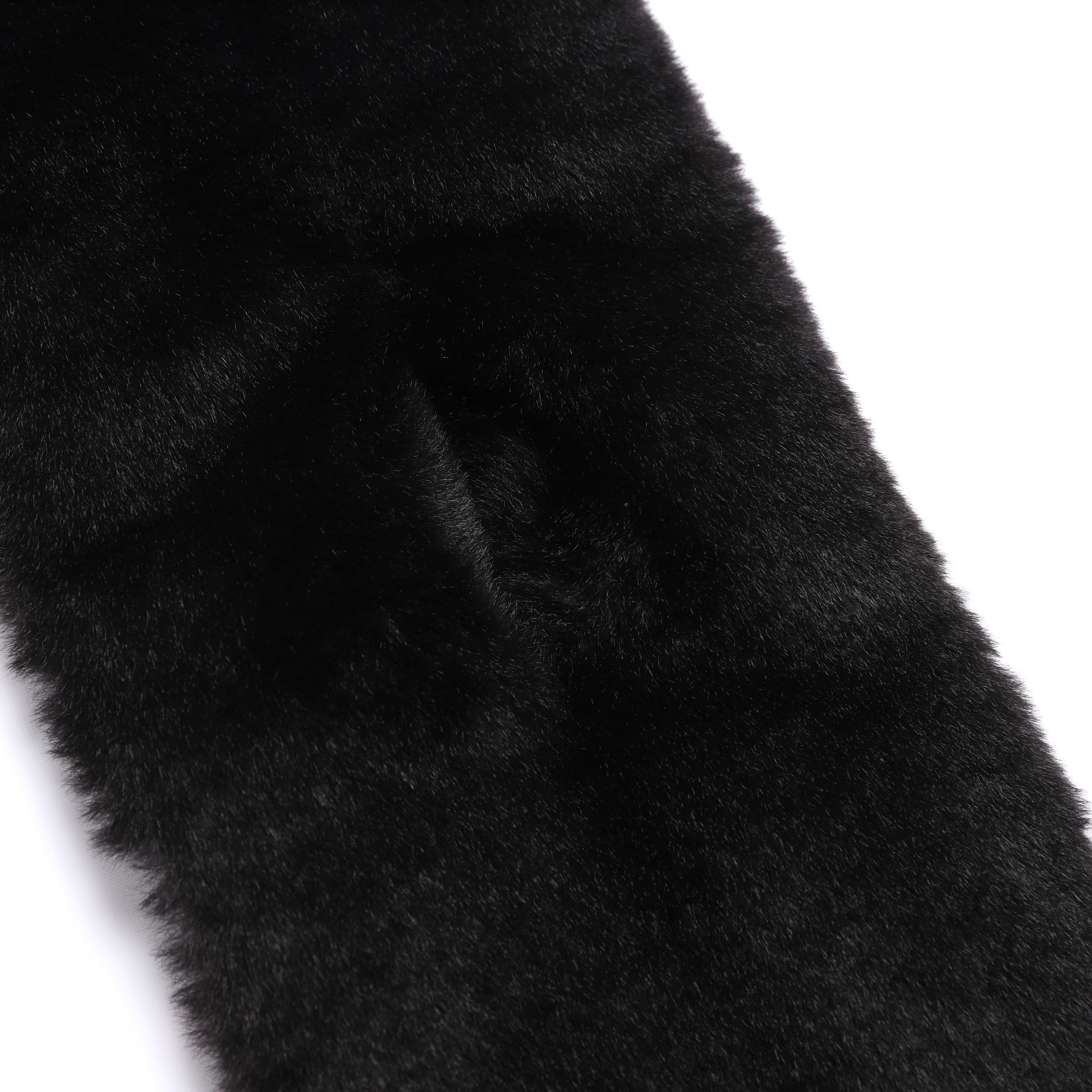 FUR MUFFLER BLACK