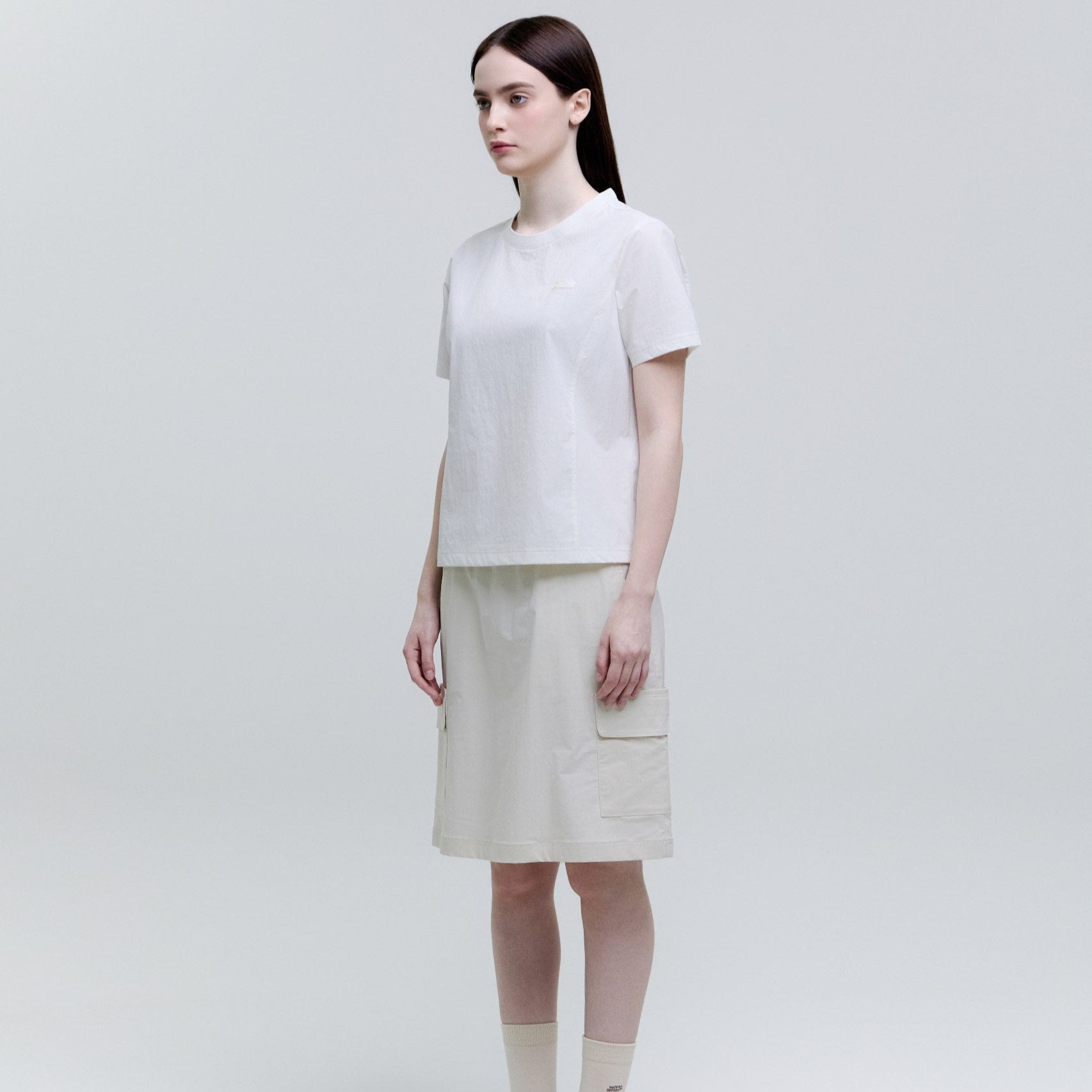 WOMEN ADELIE LIGHT WOVEN STRETCH ROUND NECK SHORT SLEEVE T-SHIRT BIRCH