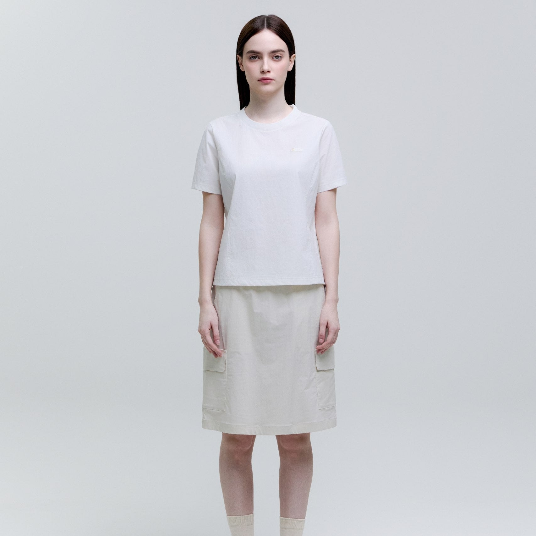 WOMEN ADELIE LIGHT WOVEN STRETCH ROUND NECK SHORT SLEEVE T-SHIRT BIRCH