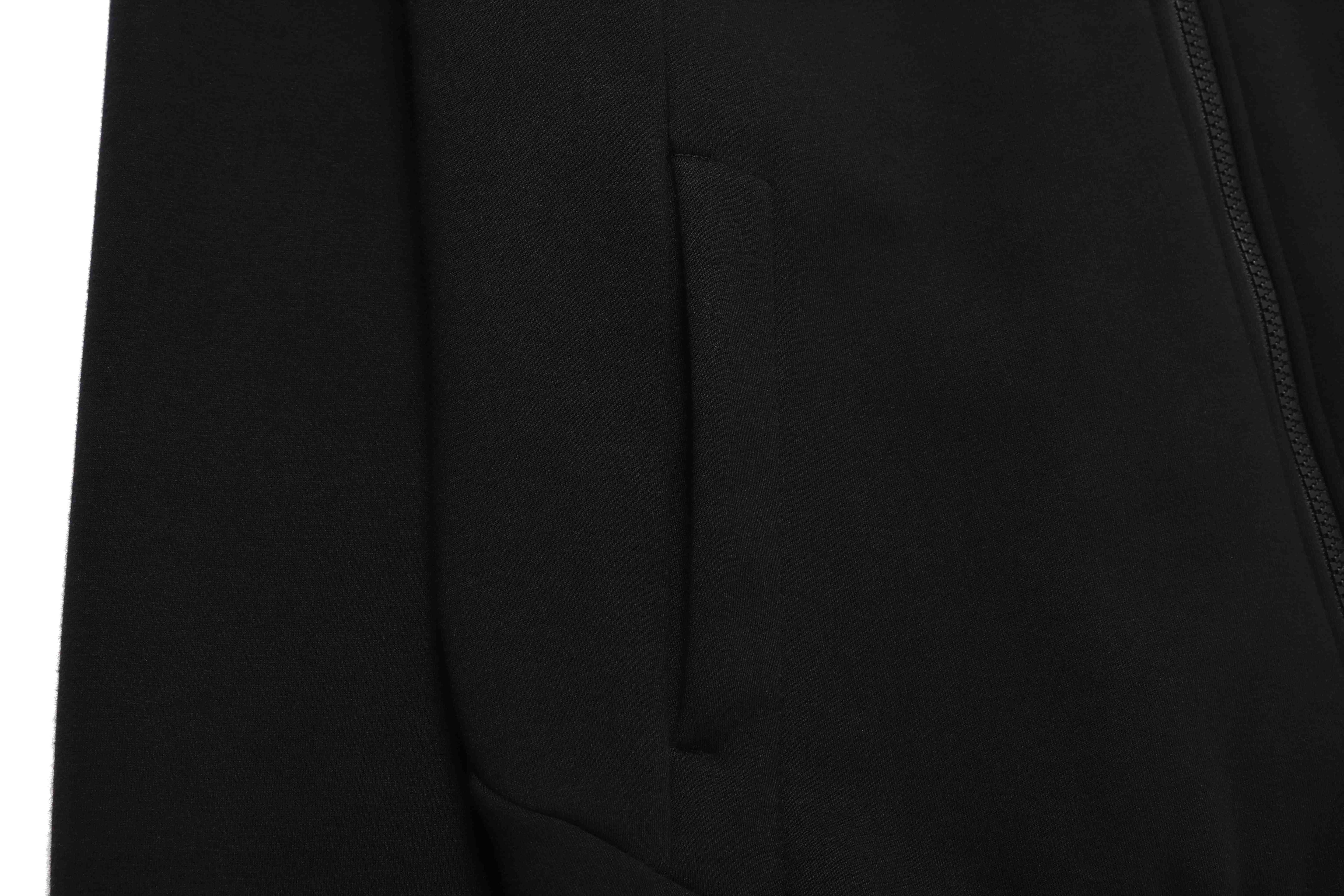 PINTAIL TRAINING HOODIE ZIP UP BLACK